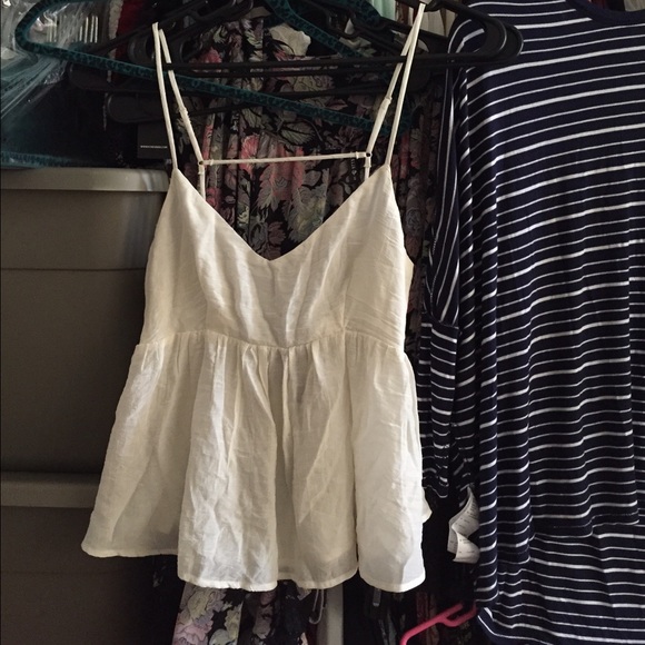 ❌SOLD❌New cream baby doll top - Picture 3 of 4