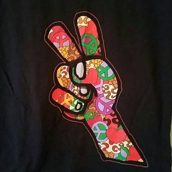 Ben & Jerry's Peace Love & Ice Cream - Picture 2 of 4