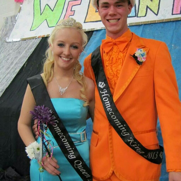 Sold - Picture 3 of 3