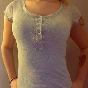 Aeropostale grey short sleeved shirt