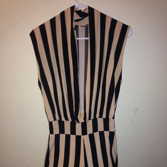 Stripe rumper