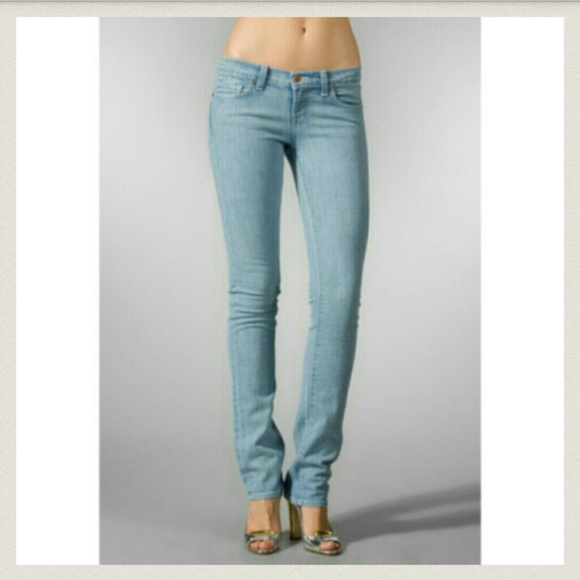 MAKE AN OFFER Like New J Brand Jeans