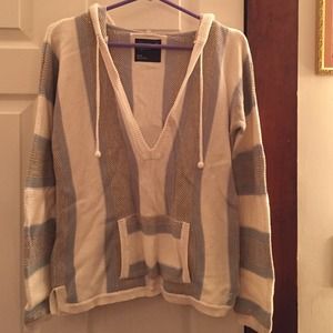 American eagle sweater