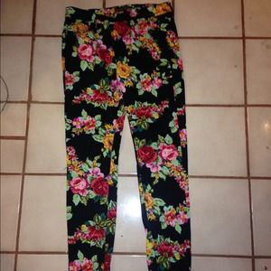 Decorative skinny pants