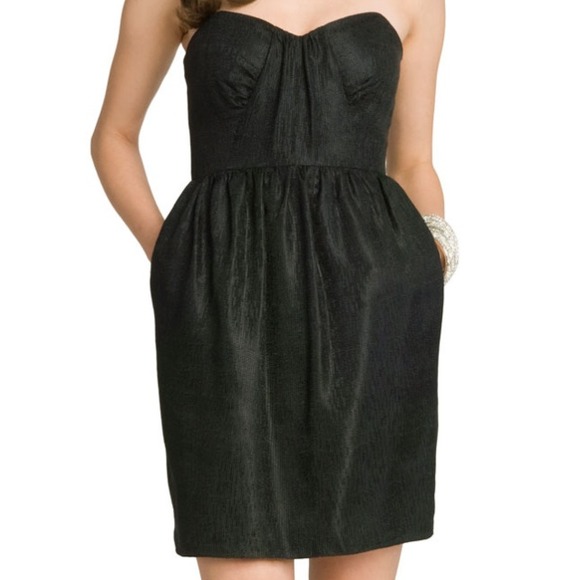 Shoshanna pleated bodice little black dress size 2 - Picture 3 of 3