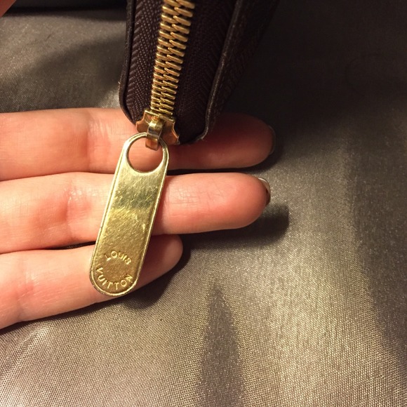 Louis Vuitton Damier Compact Zippy Wallet - Picture 2 of 4