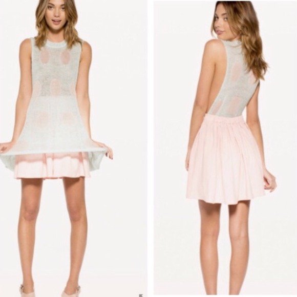 WILDFOX blue polka dot trailer cut off top NWT - Picture 2 of 4