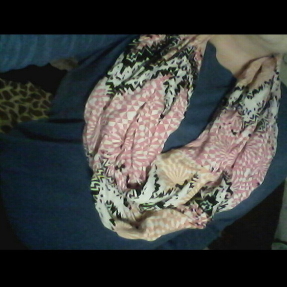 Scarves - Picture 2 of 3