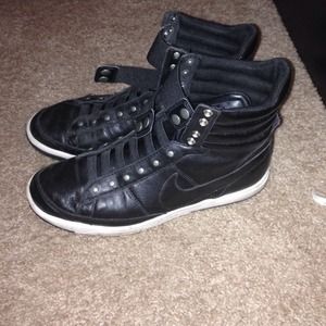 Nike high top