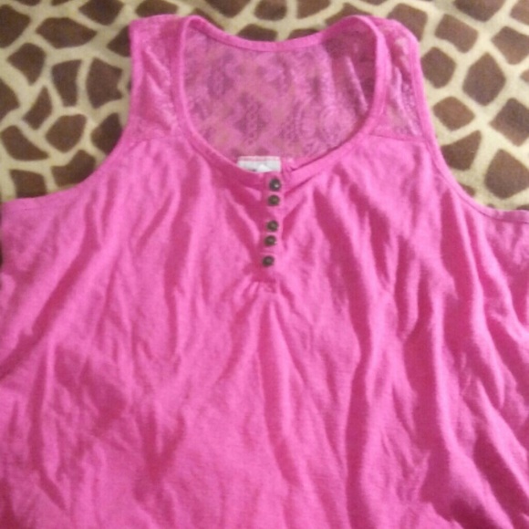 Tank top - Picture 1 of 3