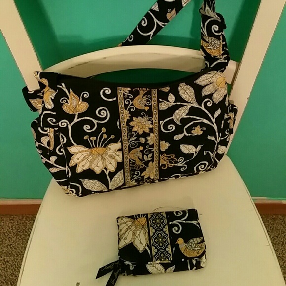Brand new Vera Bradley purse and wallet set