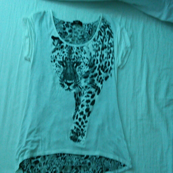 Dressy white and black t-shirt!