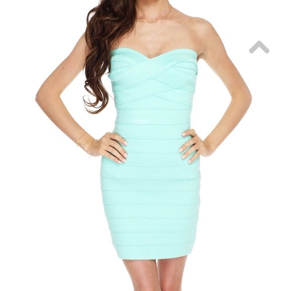 Mint Green Scalloped Bandage  Dress