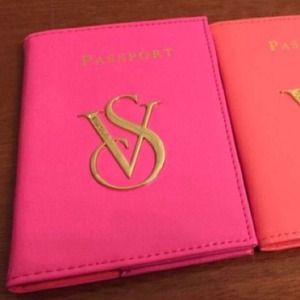 🚫SOLD🚫Victoria's Secret VS Passport Holder