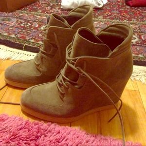 SOLD Authentic Stuart Weitzman lace up wedges