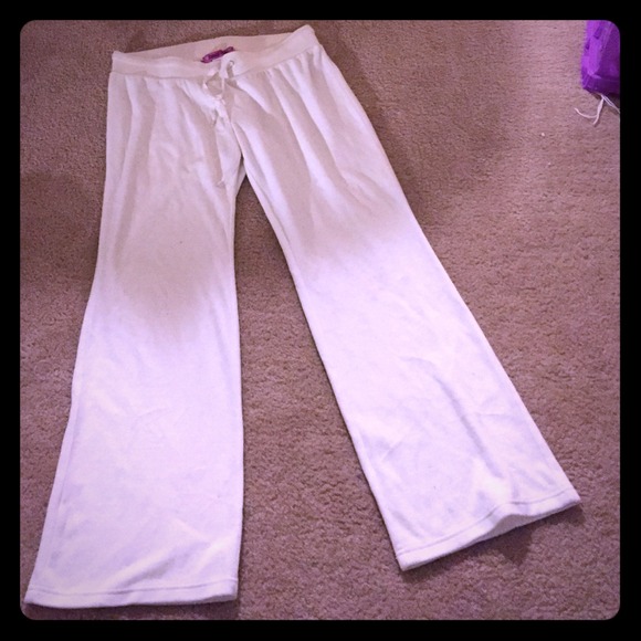 Sweet velvet white sweat pants
