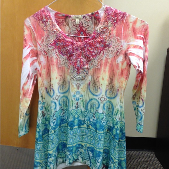 Reba shirt with beading