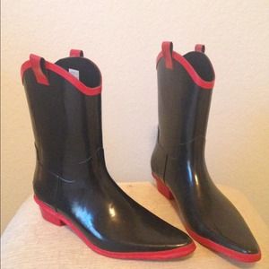 Rain boots