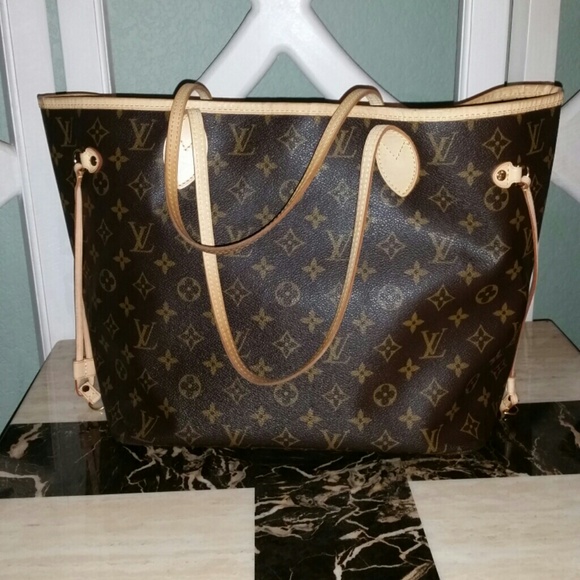 Authentic Louis Vuitton Monogram Neverfull MM