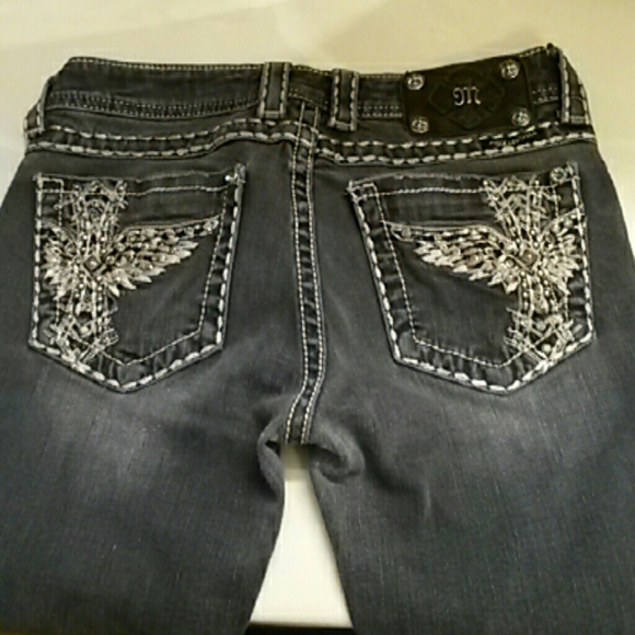 Gorgeous size 27 Miss Me. They fit more like a 26.