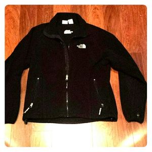 Northface fleece zip up. Warm and comfy
