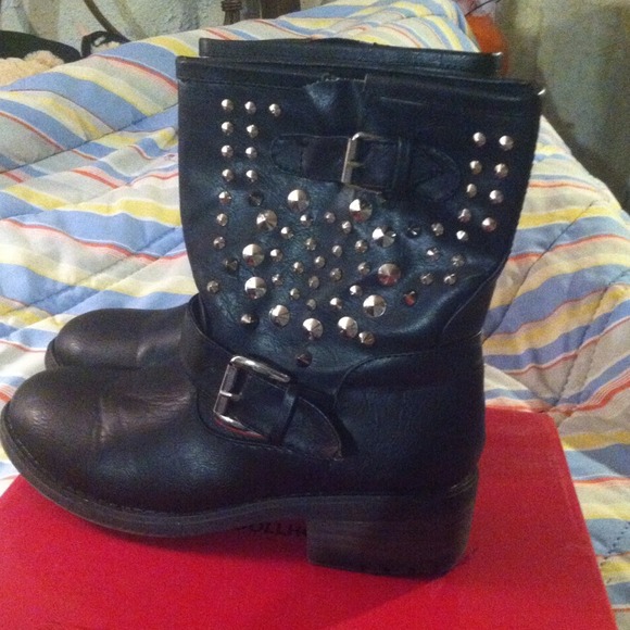 ‼️NOT FOR SALE‼️Studded dollhouse boots