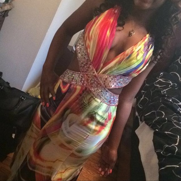 Prom Dress - Picture 2 of 4
