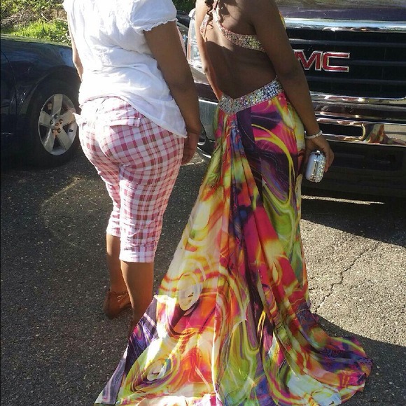 Prom Dress - Picture 3 of 4
