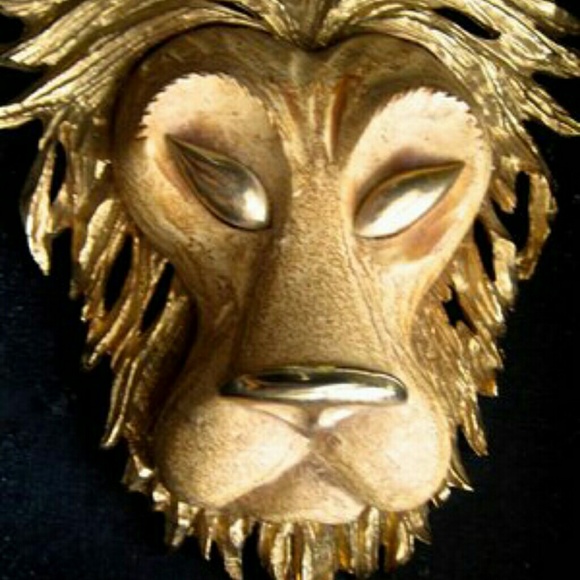 ❌Vintage Razza 1970's Couture GIANT lion Necklace❌ - Picture 4 of 4