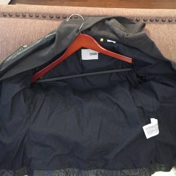 Doma Leather Jacket - Picture 2 of 4