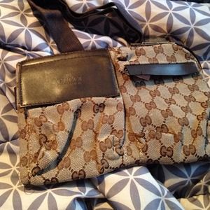 Gucci fanny pack purse