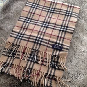 Burberry scarf