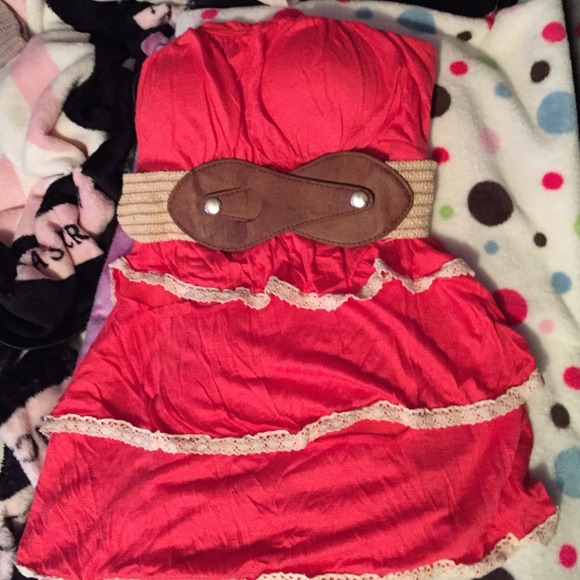 Coral Tube Top w/ Belt w/ Pads
