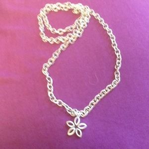 Flower necklace