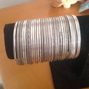 Set of 30 silver bangles