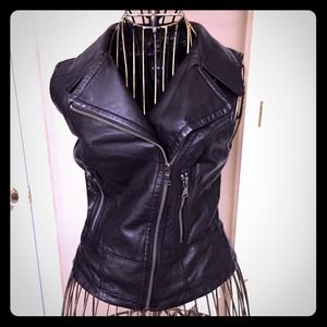 PRICE DROP! Super cute & versatile leather vest!