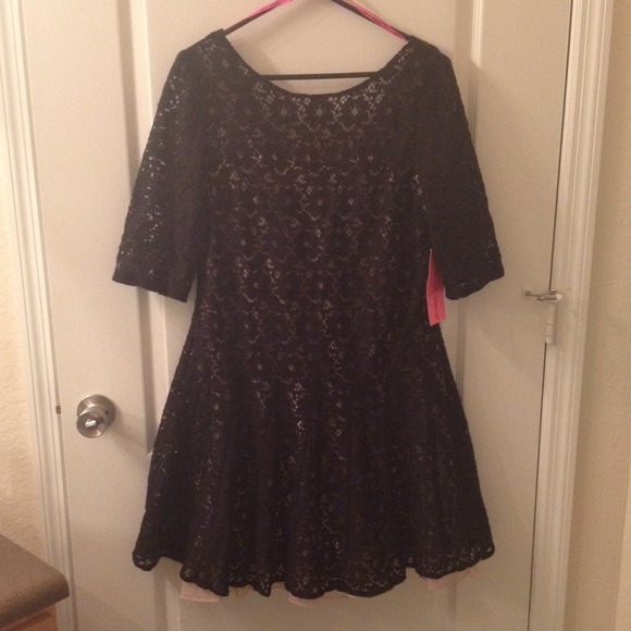 NWT Betsy Johnson Party Dress