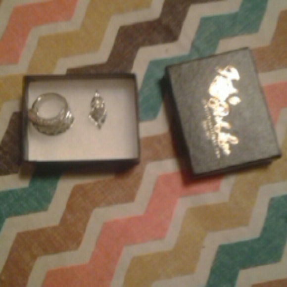 Bundle for andrea