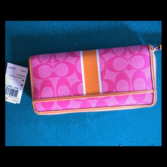 NWT coach wallet