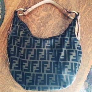 Fendi shoulder purse