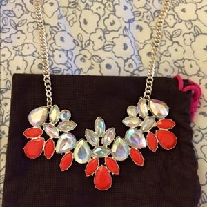 Statement necklace!!💕💕