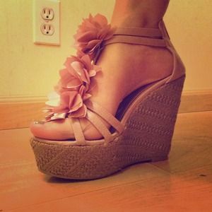 Pink flower platform sandals!