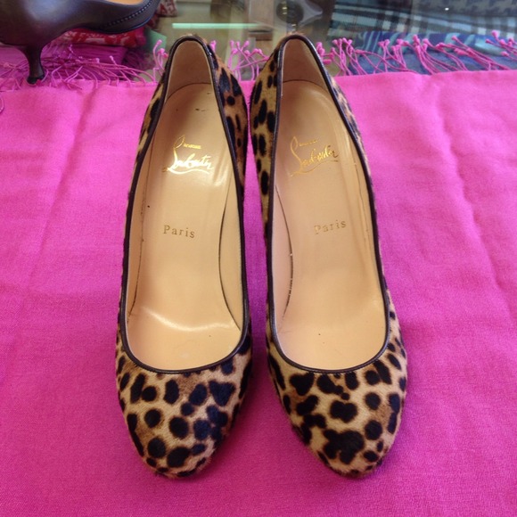 Christian Louboutin Pumps - Picture 2 of 4