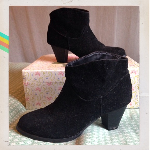 Black Ankle Boots Size 7