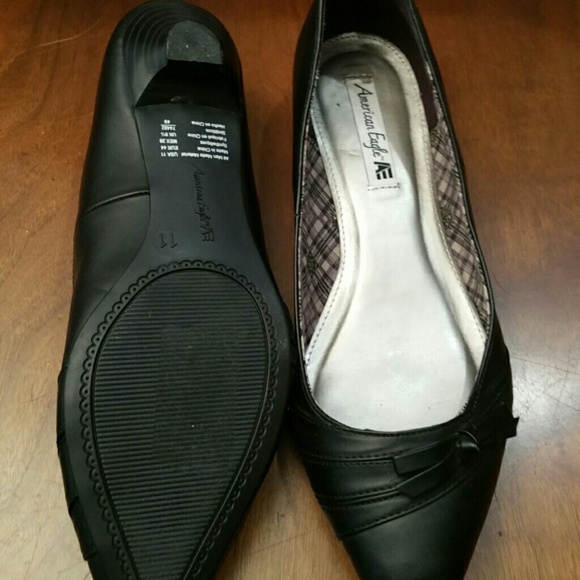 Shoes - Picture 2 of 3