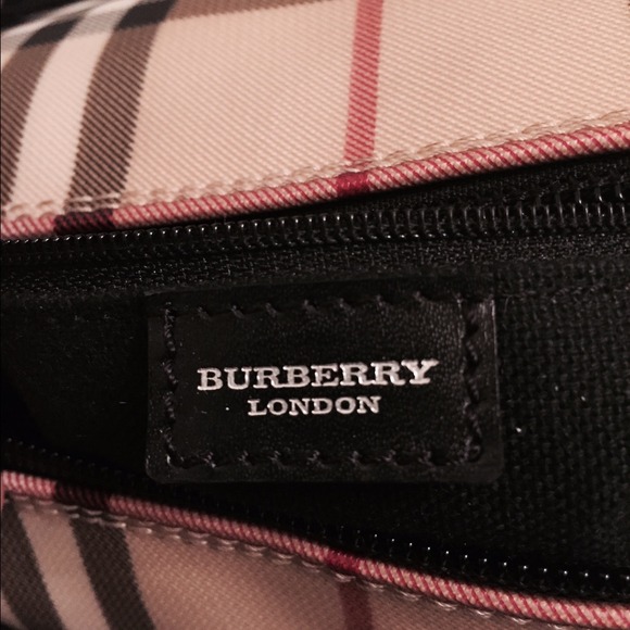 💯% authentic Burberry SOLD ON TRADESY - Picture 3 of 4