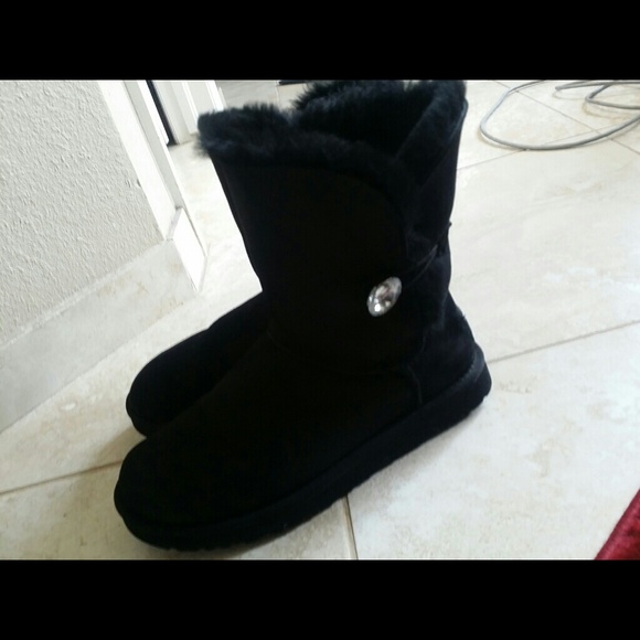 UGG Shoes - Black bailey button bling uggs