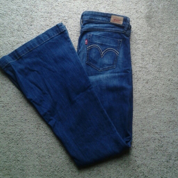 Levi's jeans size 11
