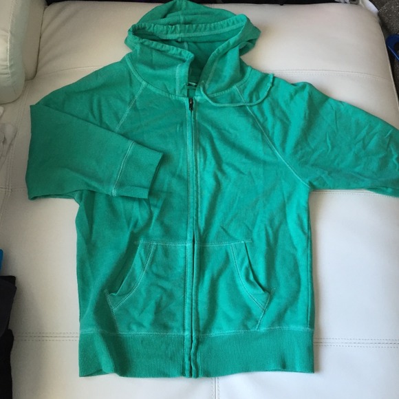 3/4 sleeve hoodie