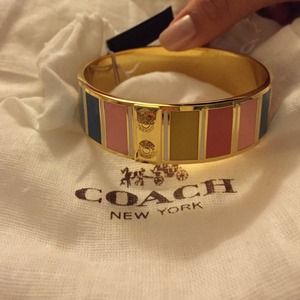 Multicolor authentic COACH bangle🌈